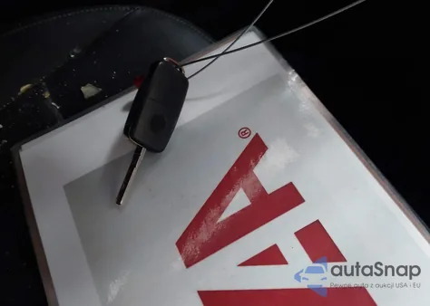 2017 Volkswagen Beetle #Pinkbeetle/1.8T Classic/1.8T S/1.8T Se/1.8T Sel z USA, uszkodzony, nr VIN 3VW517AT0HM805216